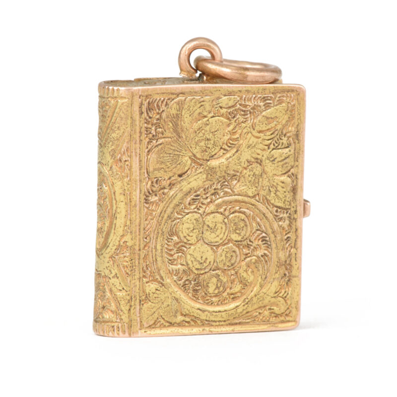 Victorian 15k Gold Engraved Book Locket